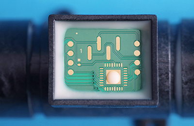 Colles pour la fixation et la protection des capteurs