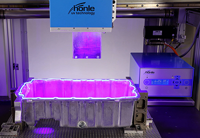 Curado CIPG con LED Spot 200