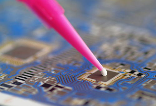 colle-conductrice-thermique-eleco-panacol